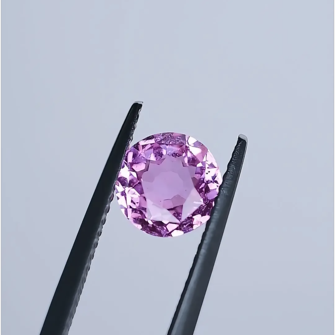 1.43 ct Unheated Violetish-Pink Sapphire