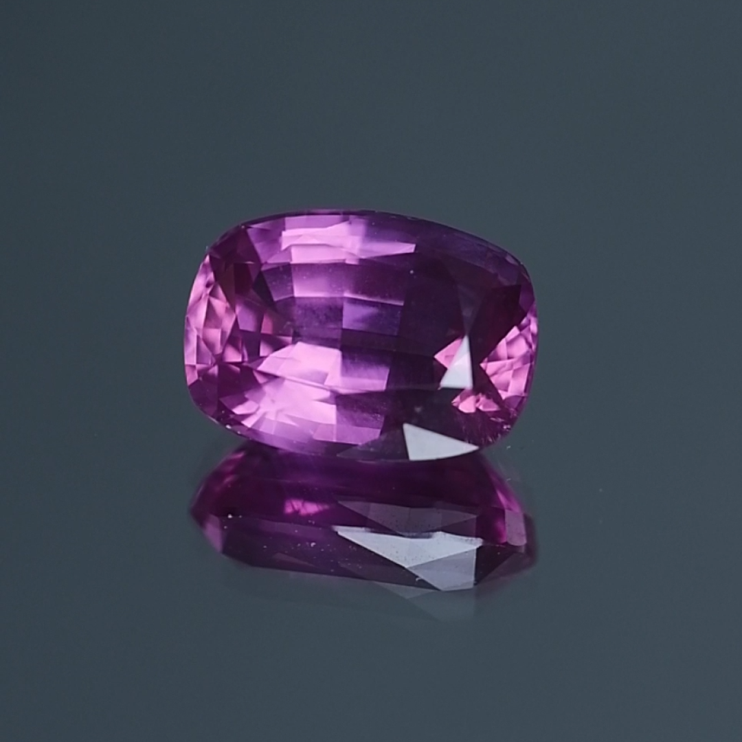 4.45 ct Mozambican Heated Purplish-Pink Sapphire