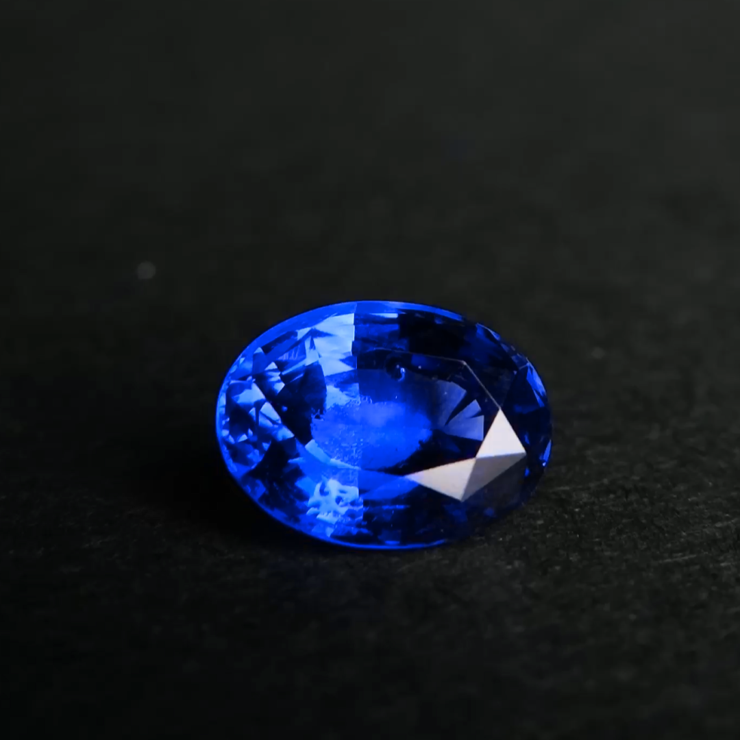 3.20 ct Sri Lankan Heated Cornflower Blue Sapphire