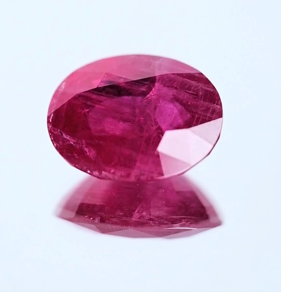 9.76 ct Mozambique Heated (b) Ruby