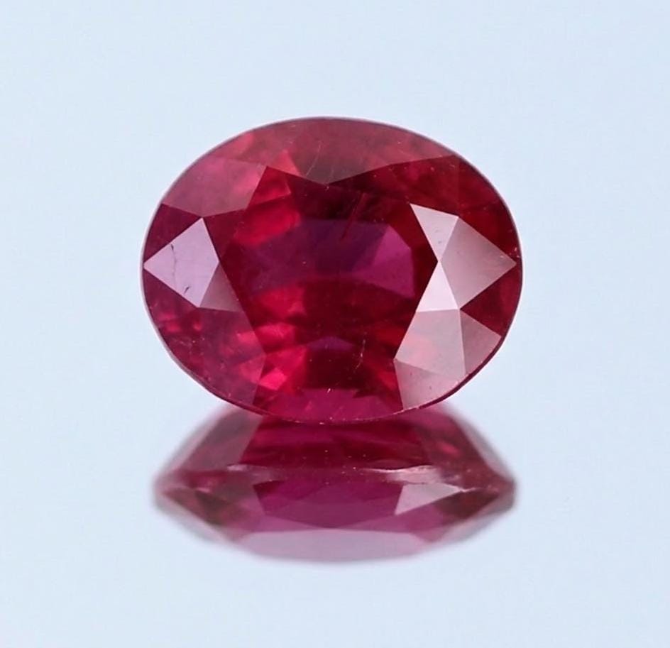 2.68 ct Burma Heated (a) Ruby